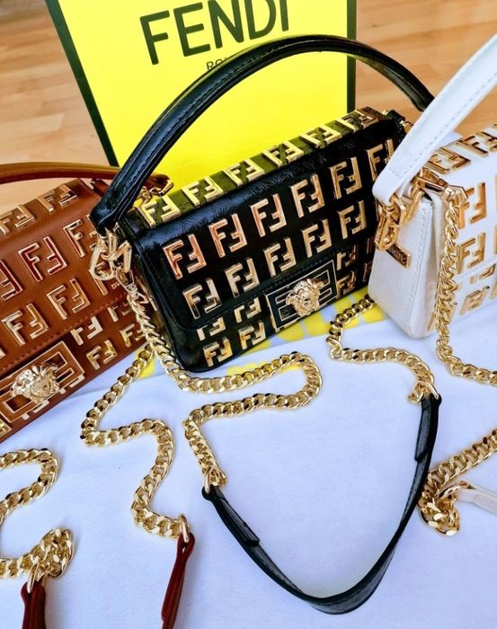 Genti piele naturala,Italia,div.nuante,card,certificat,saculet