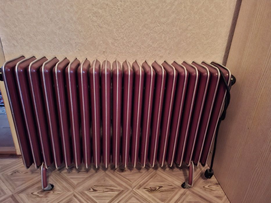 Маслен радиатор радиатар за дома
