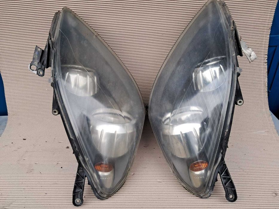 Opel Zafira B, capota motor, grila fata, faruri complete