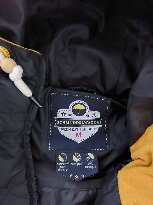 Дамско зимно яке. Размер М.