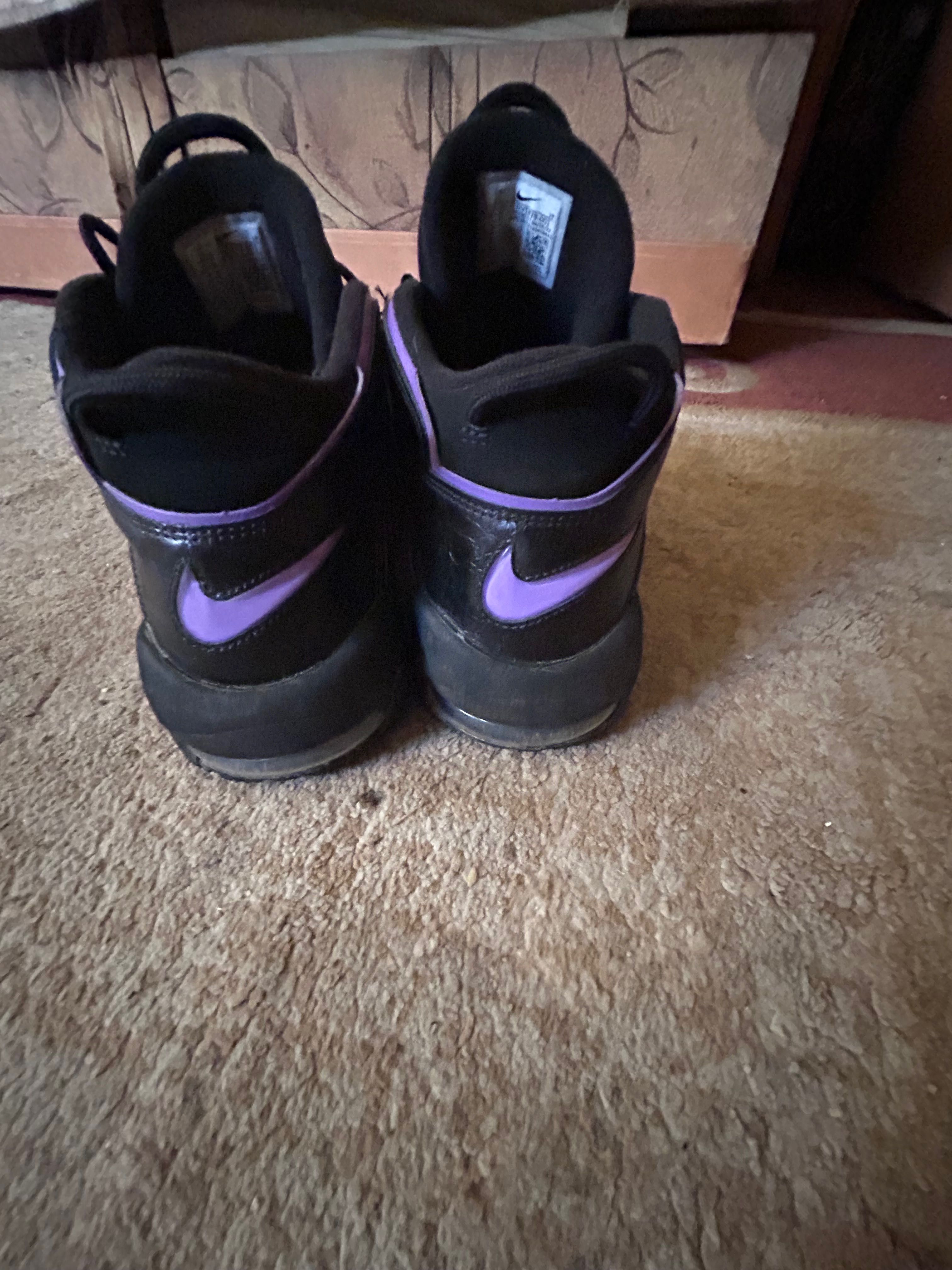 Nike Up Tempo Negru/Mov aproape noi