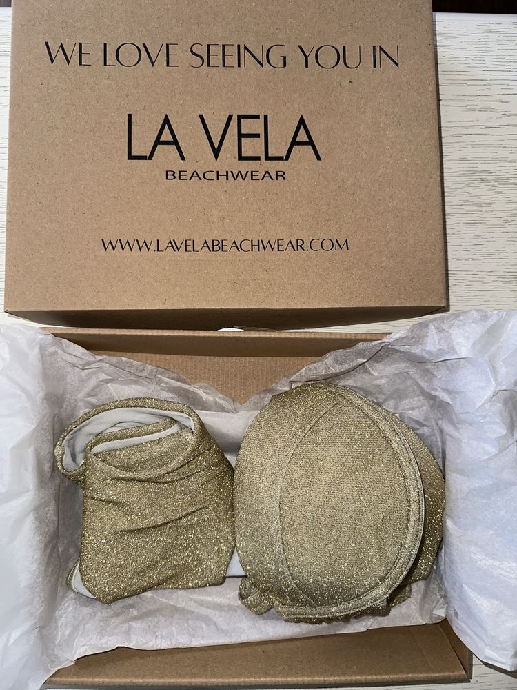 La Vela златен бански