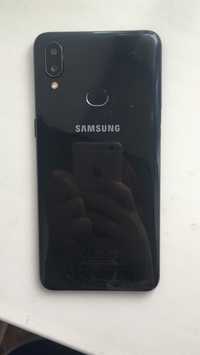 Продам телефон Samsung а10е
