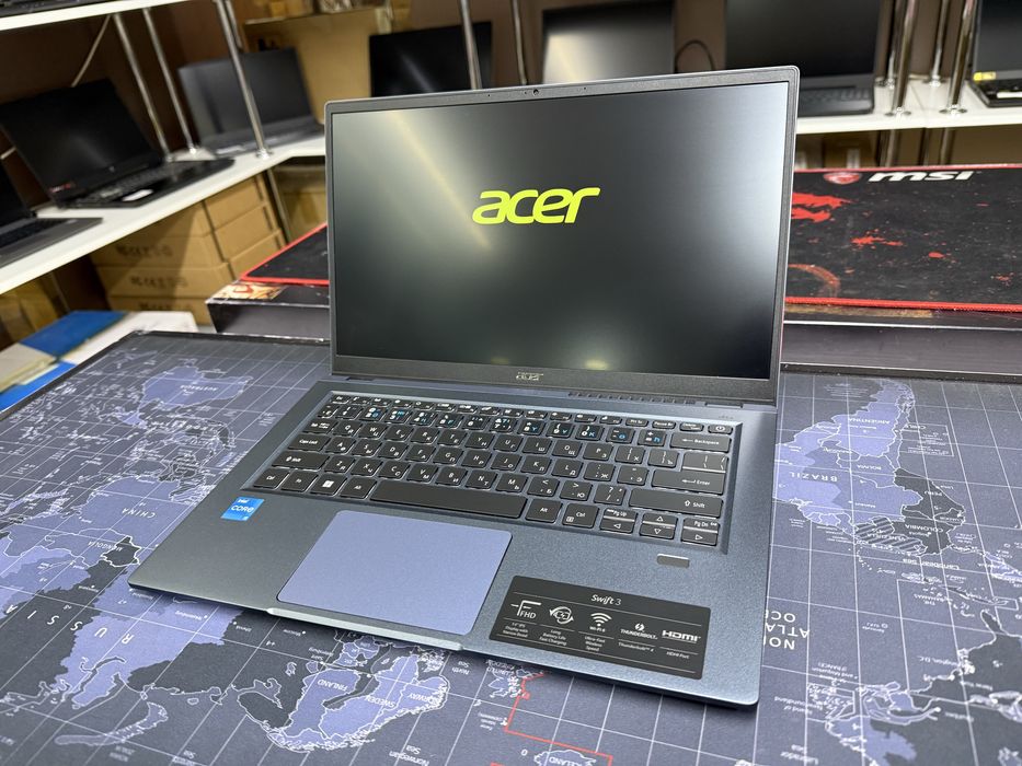 Ultrabook Acer Swift 3 - Core i3-1115G4/8Gb/256Gb