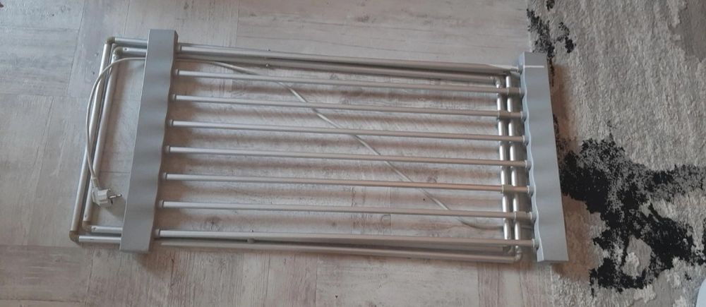 Uscător electric pt. rufe