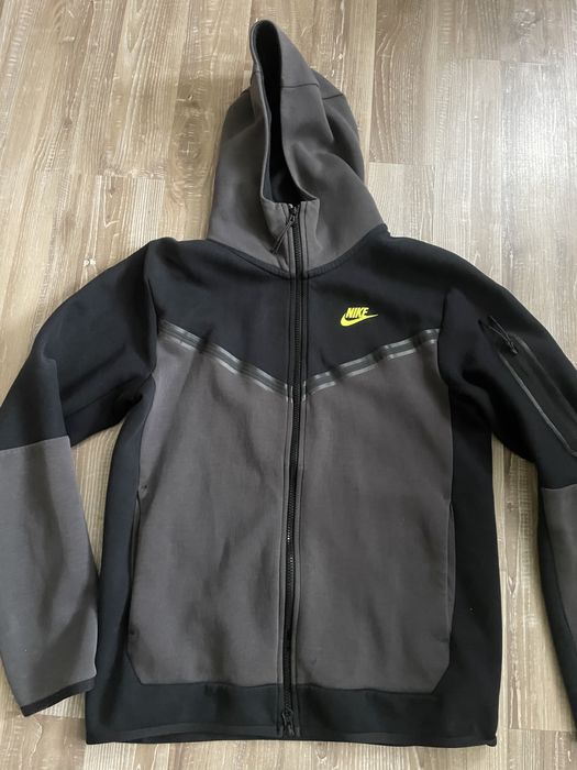 Nike tech fleece оригинално горнище