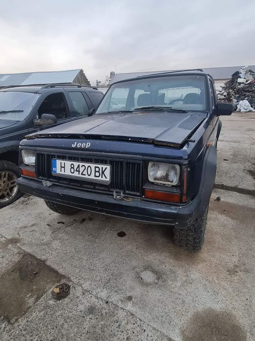 Dezmembrez jeep cheroke xj zj 2.5 diesel 2.5 benzina 4.0 benzina