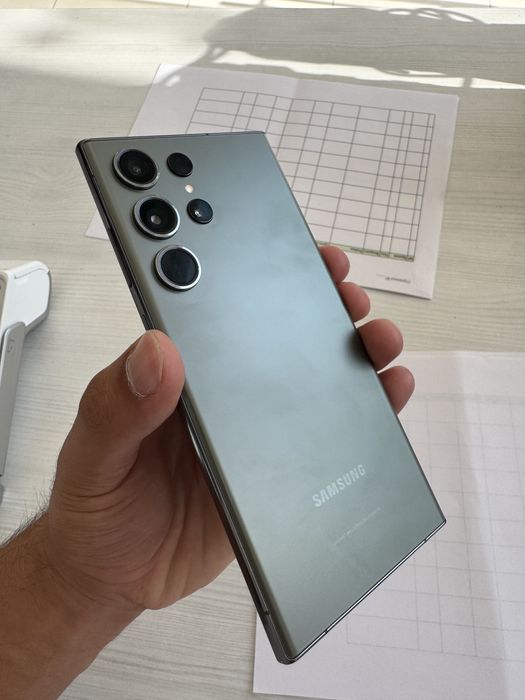 Samsung galaxy S23 Ultra 12/512 gb