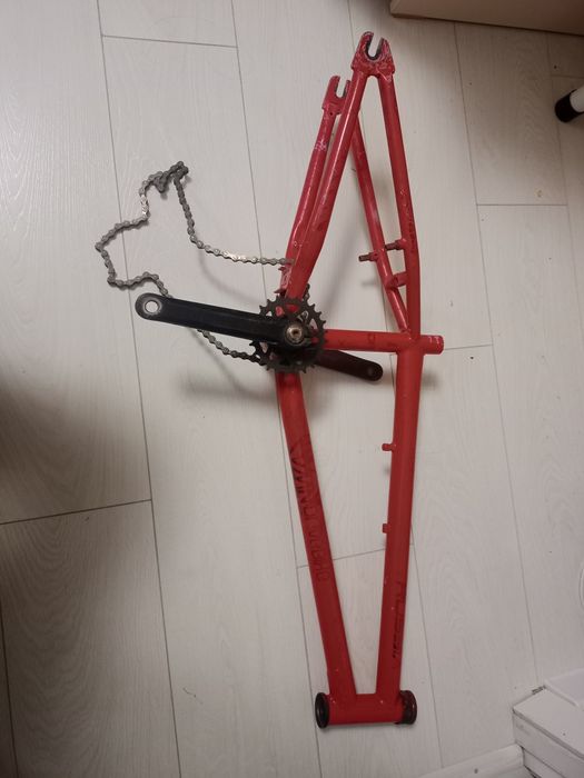 Продам раму на бмх 20 колесо