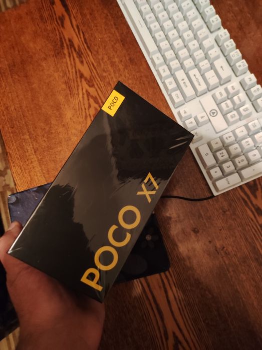Продаётся Poco x7.
