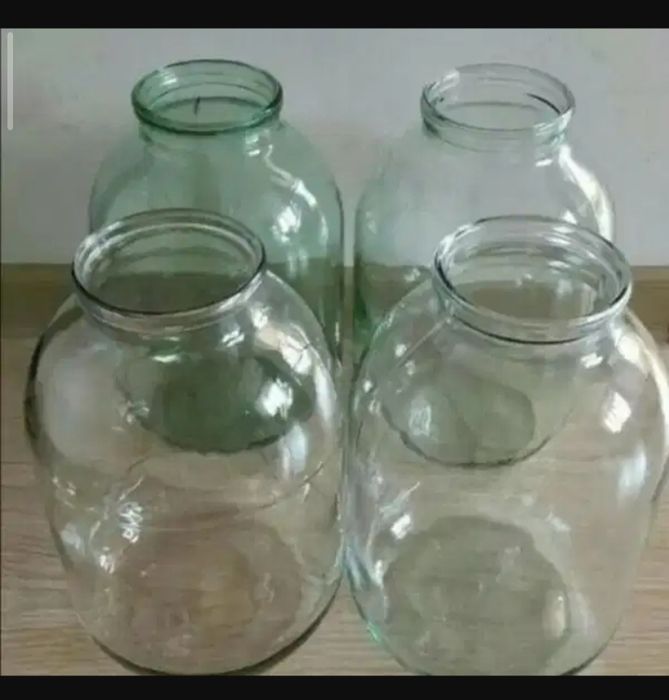 Продам банки за почти бесплатно