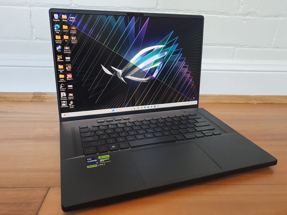 ASUS ROG Zephyrus M16