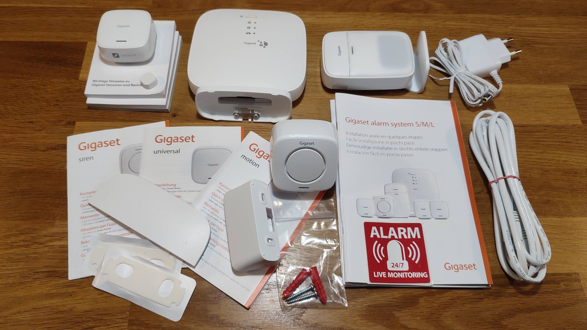 Sistem complet alarma wireless Gigaset Elements S