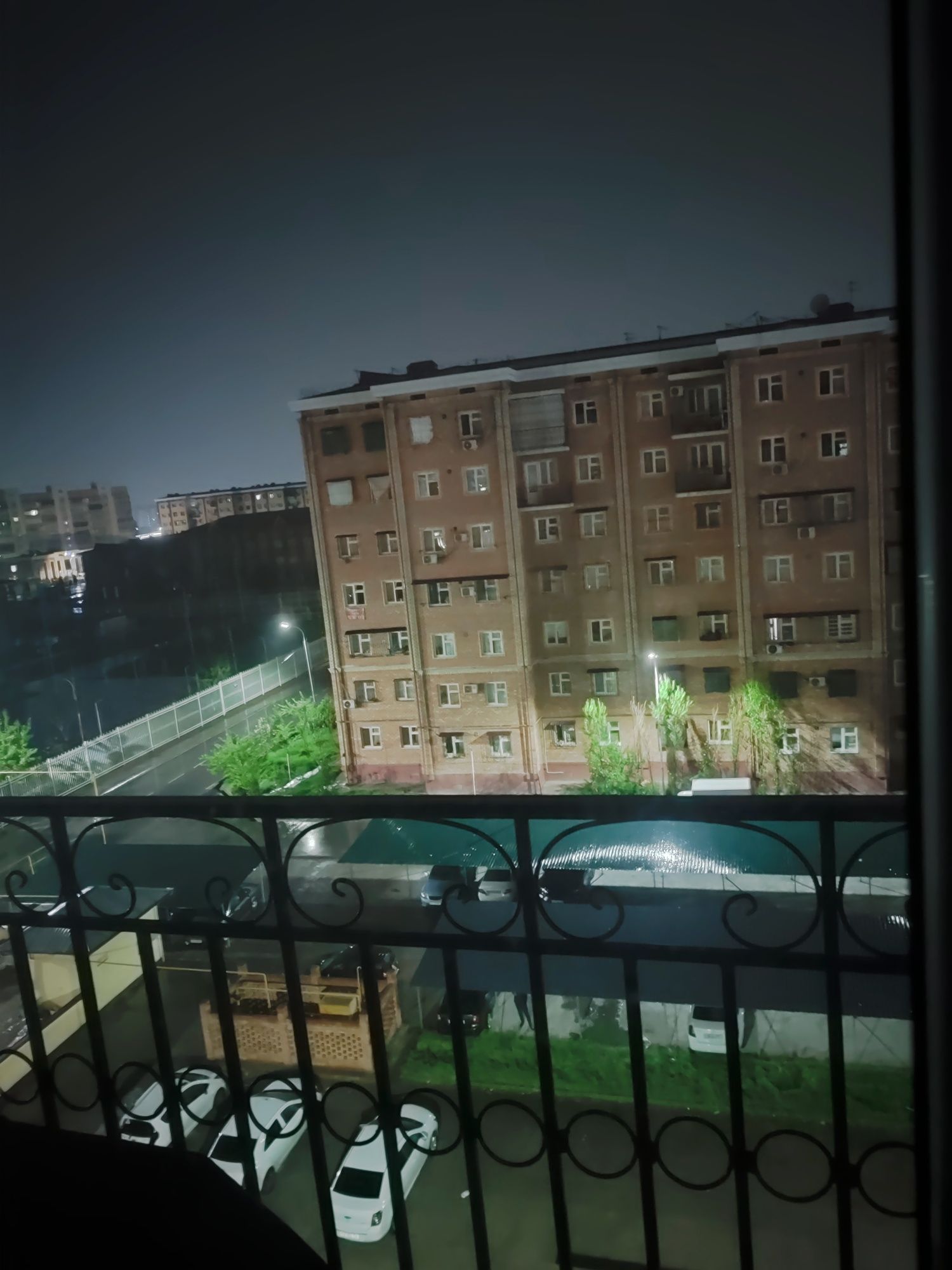 Срочно новостройка сотилади 2 хона 44 КВ/м