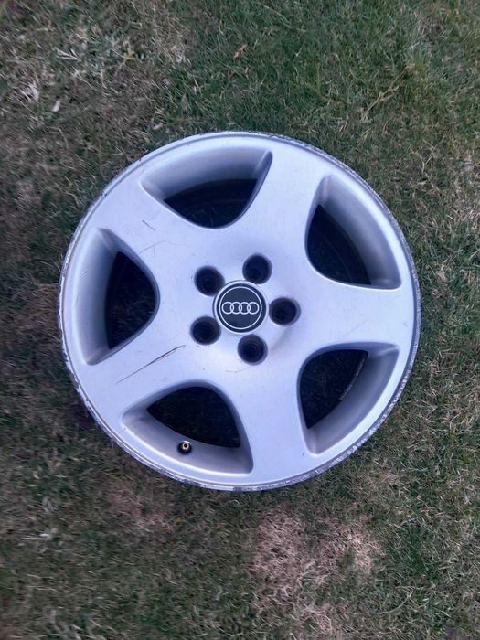 AUDI A4 Алуминиеви джанти 16
