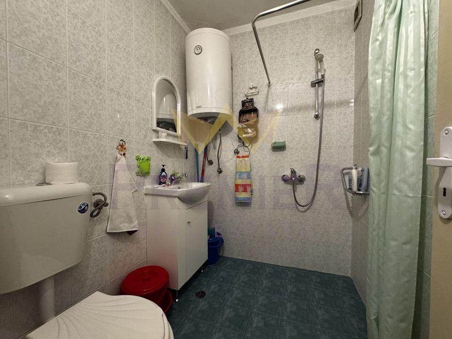 2-стаен в Варна-Генералите площ 60 цена 900