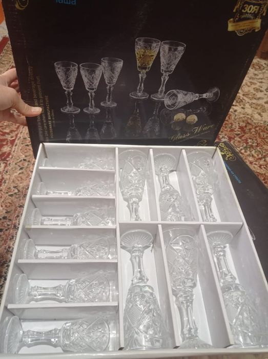 Стакандар сатылады