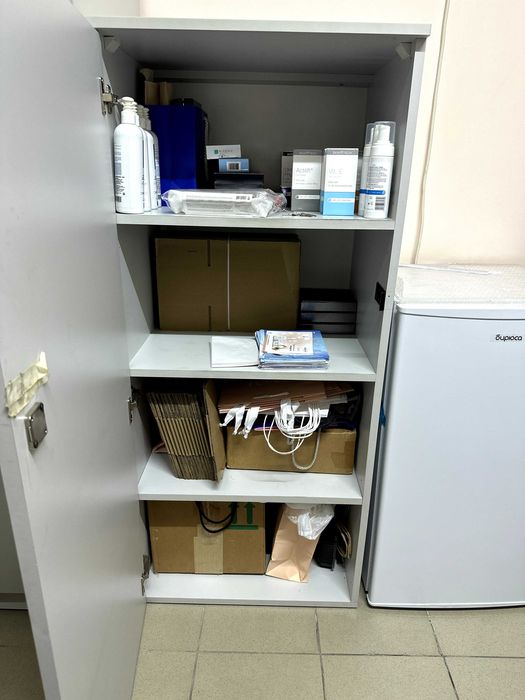 Шкафы для офиса в отличном состоянии