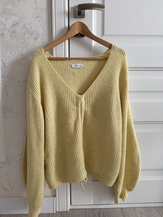 Юбки блузы жакеты на 50-52 р