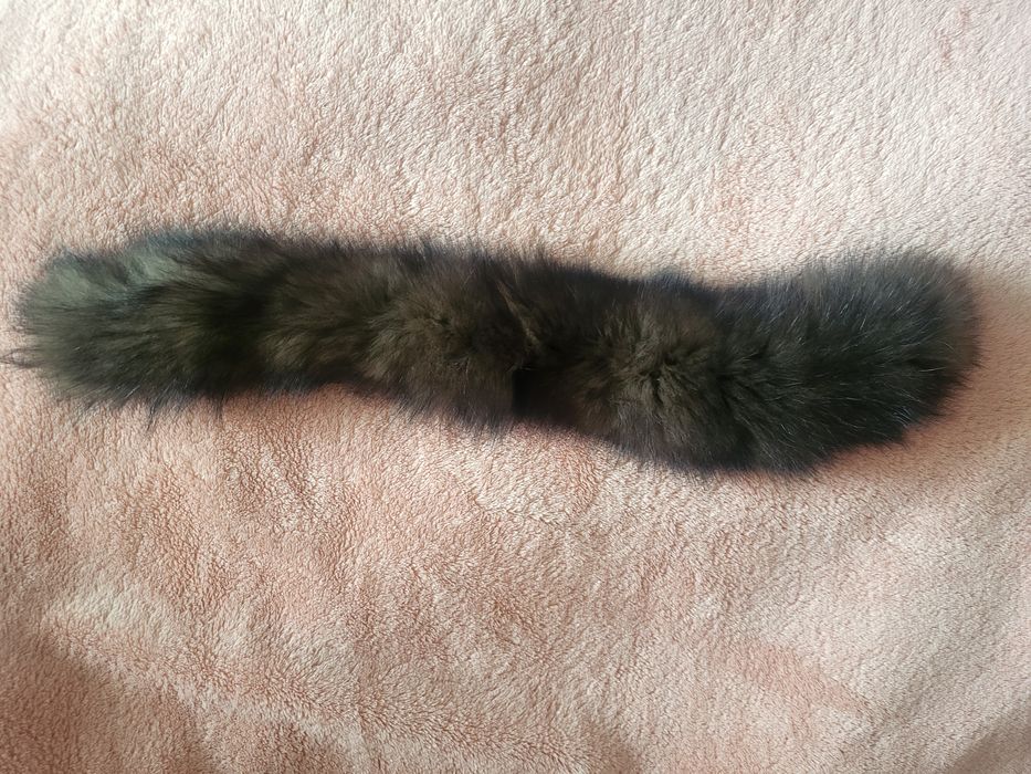 Кожена яка естествен косъм