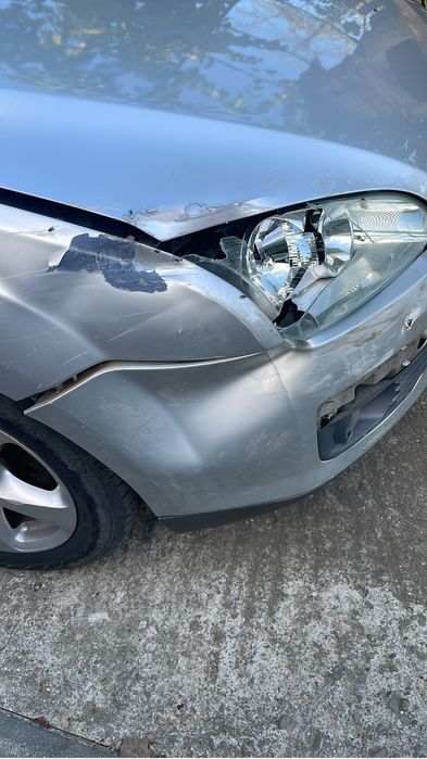 Vand/dezmembrez Ford Focus