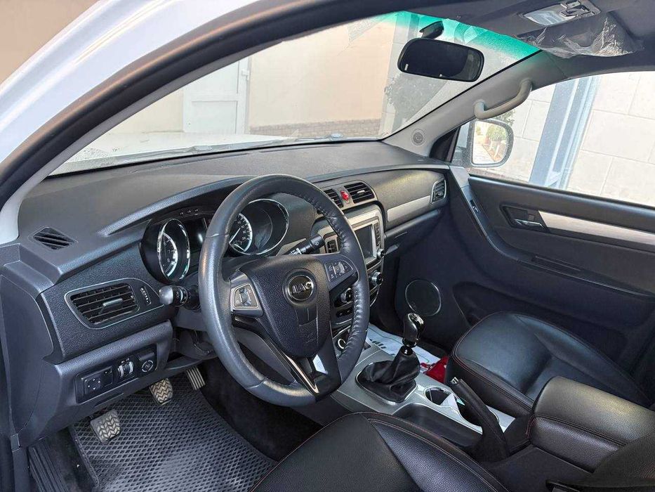 Срочно продам машину JAC