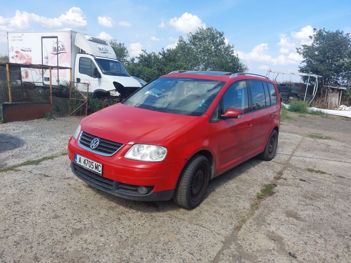 Volkswagen Touran на части