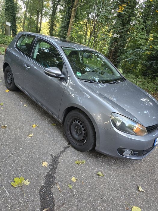VW Golf 1.6 Benzină