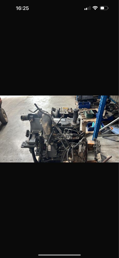 Vand Motor pt excavator Komatsu PC180