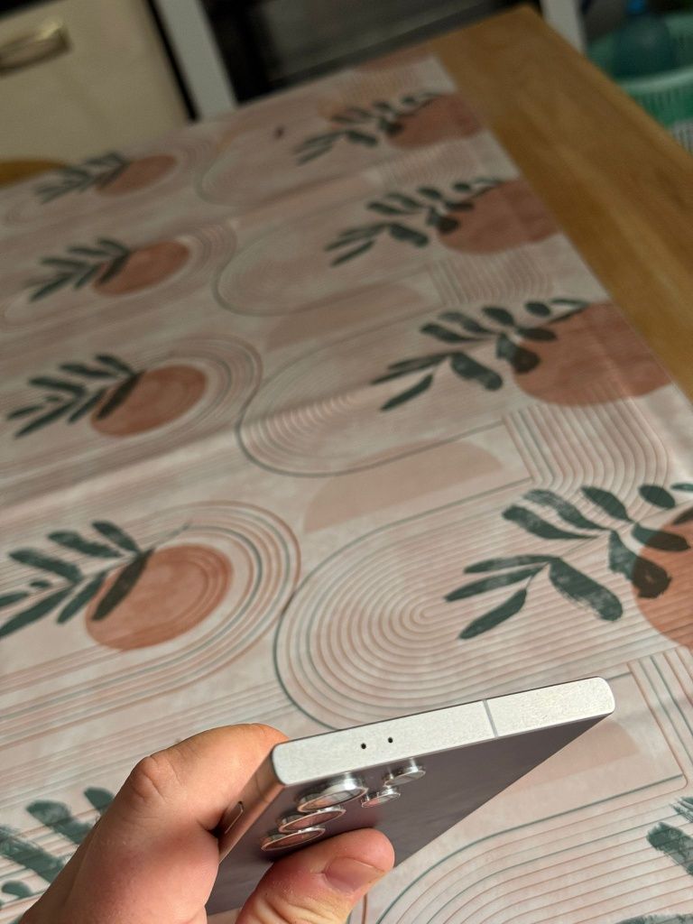 Vand samsung s24 ultra in perfecta stare
