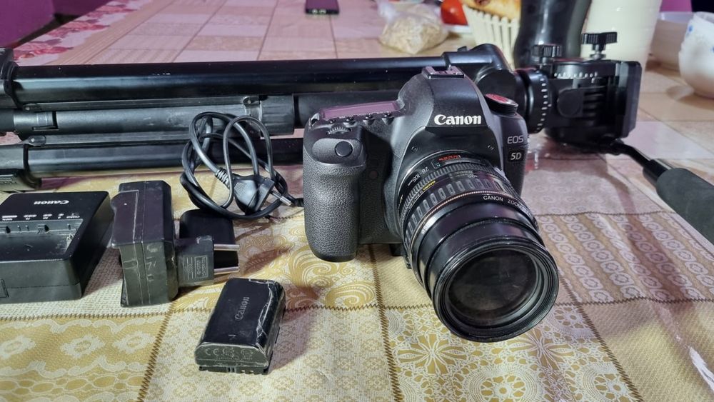 CANON  Mark2 sotiladi