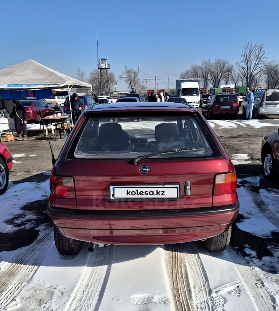 Opel Astra 1992. Вложений не требует