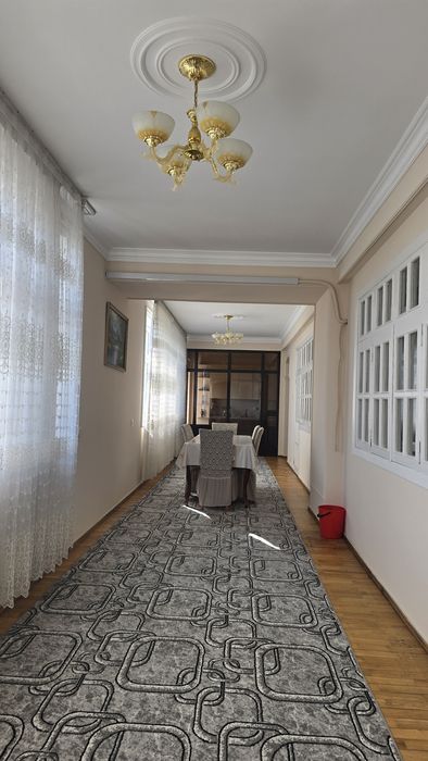 Сдается просторная квартира 5/5/7 "Хадра"