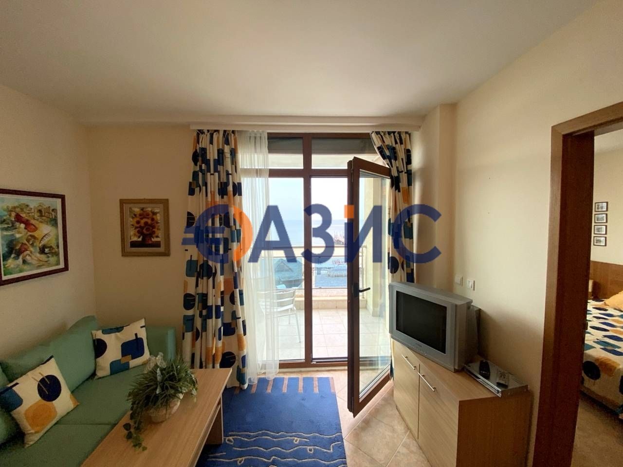 Продава се Двустаен апартамент в к.к. Слънчев бряг - 65 кв.м за 1537 €/кв.м - Снимка #5