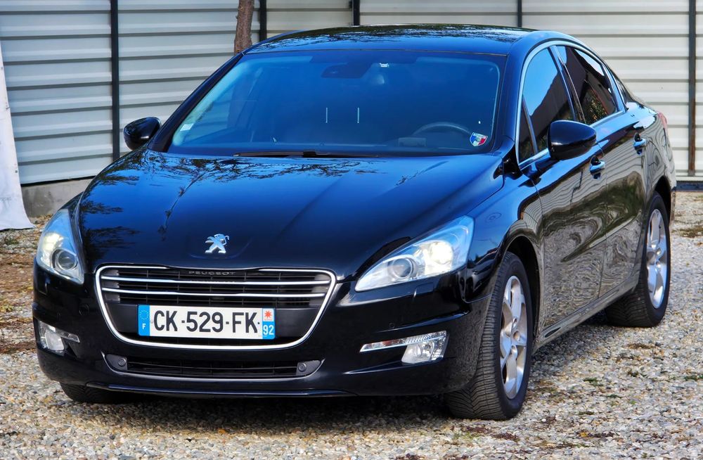 Peugeot 508 Allure*Automat*Bi-xenon*Incalzire scaune*Head-up display*Padele*