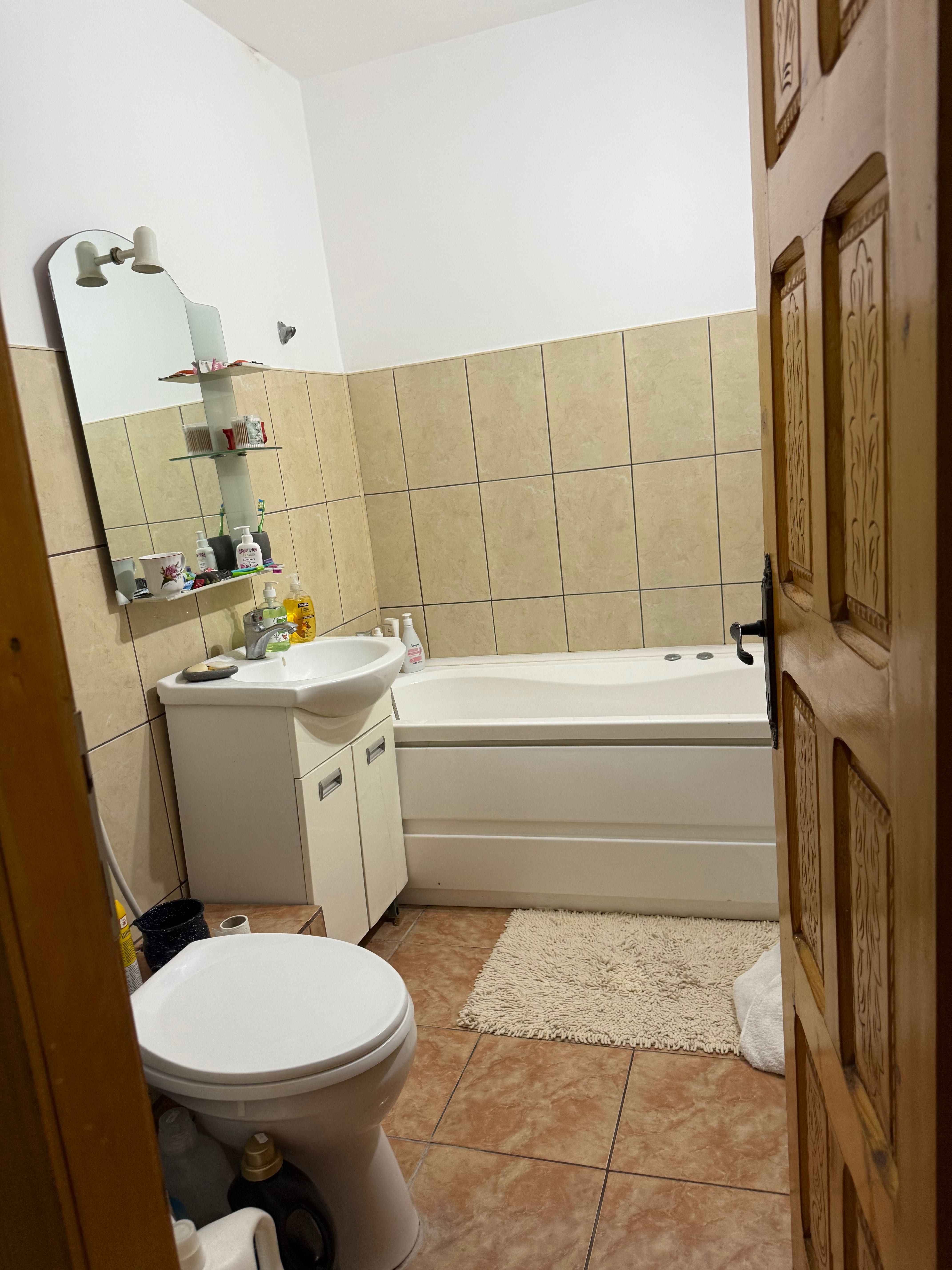 3 camere decomandat in micro 12