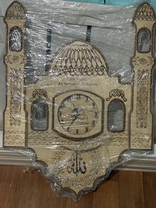 Настеные часы ручной работы