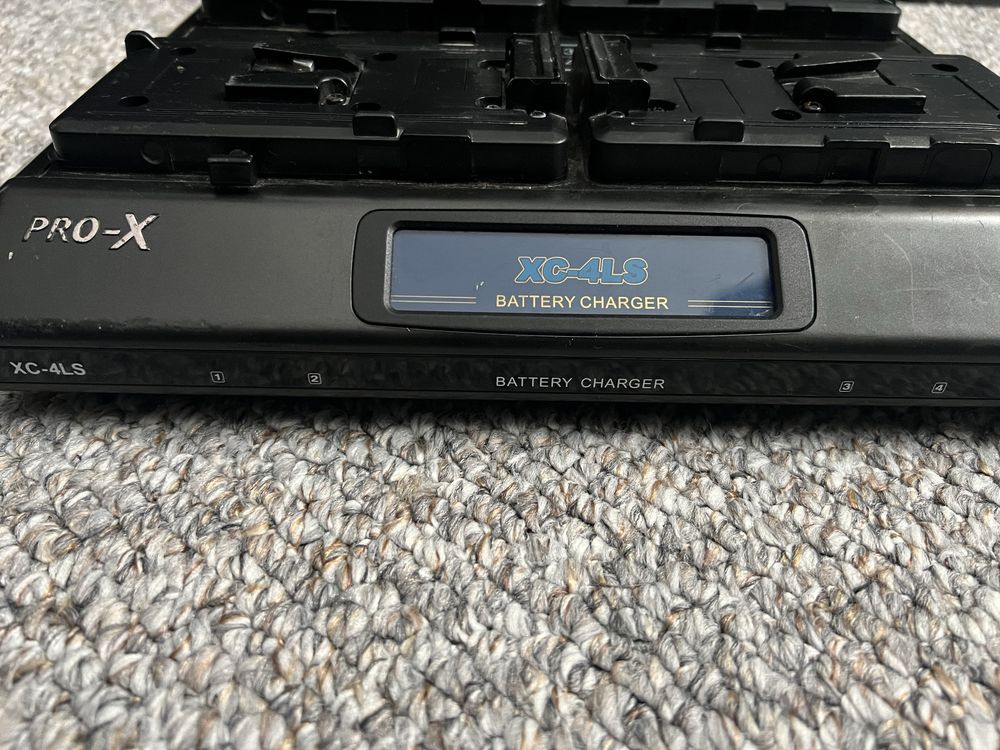Incarcator baterii V mount PRO-X   XC-4LS