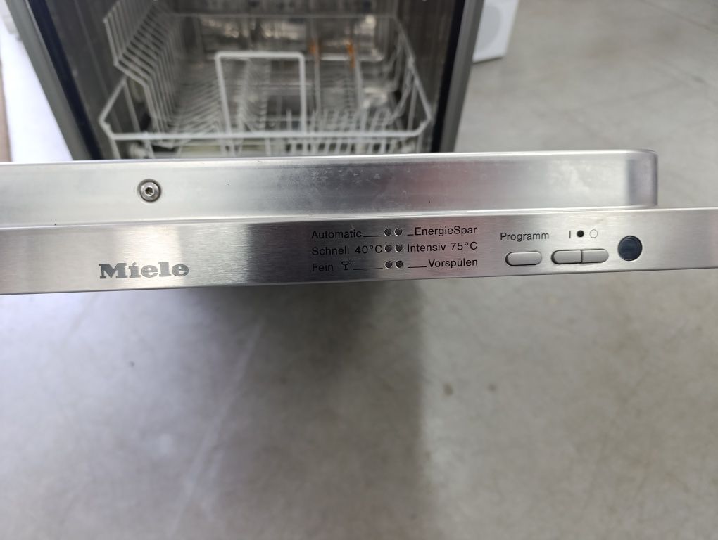 Съдомиялна машина MIELE XXL 60см