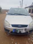 Vând schimb Ford focus c max