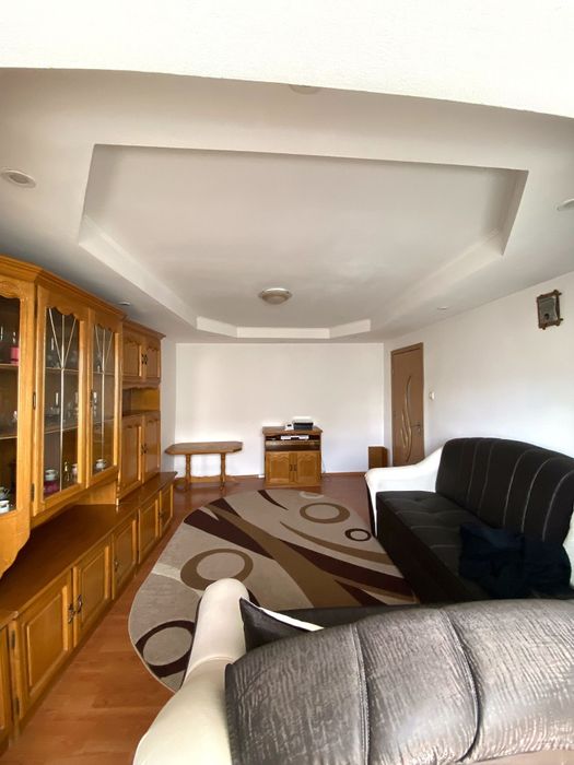 Apartament de inchiriat