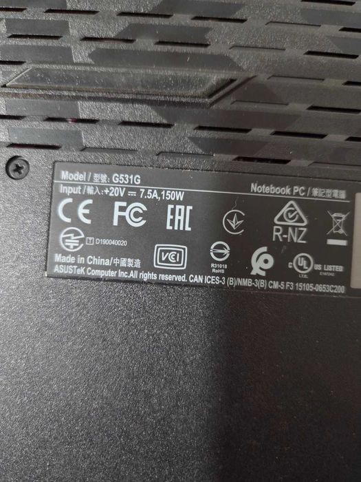 ASUS ROG Strix G531G / i5-9300H / 16GB RAM