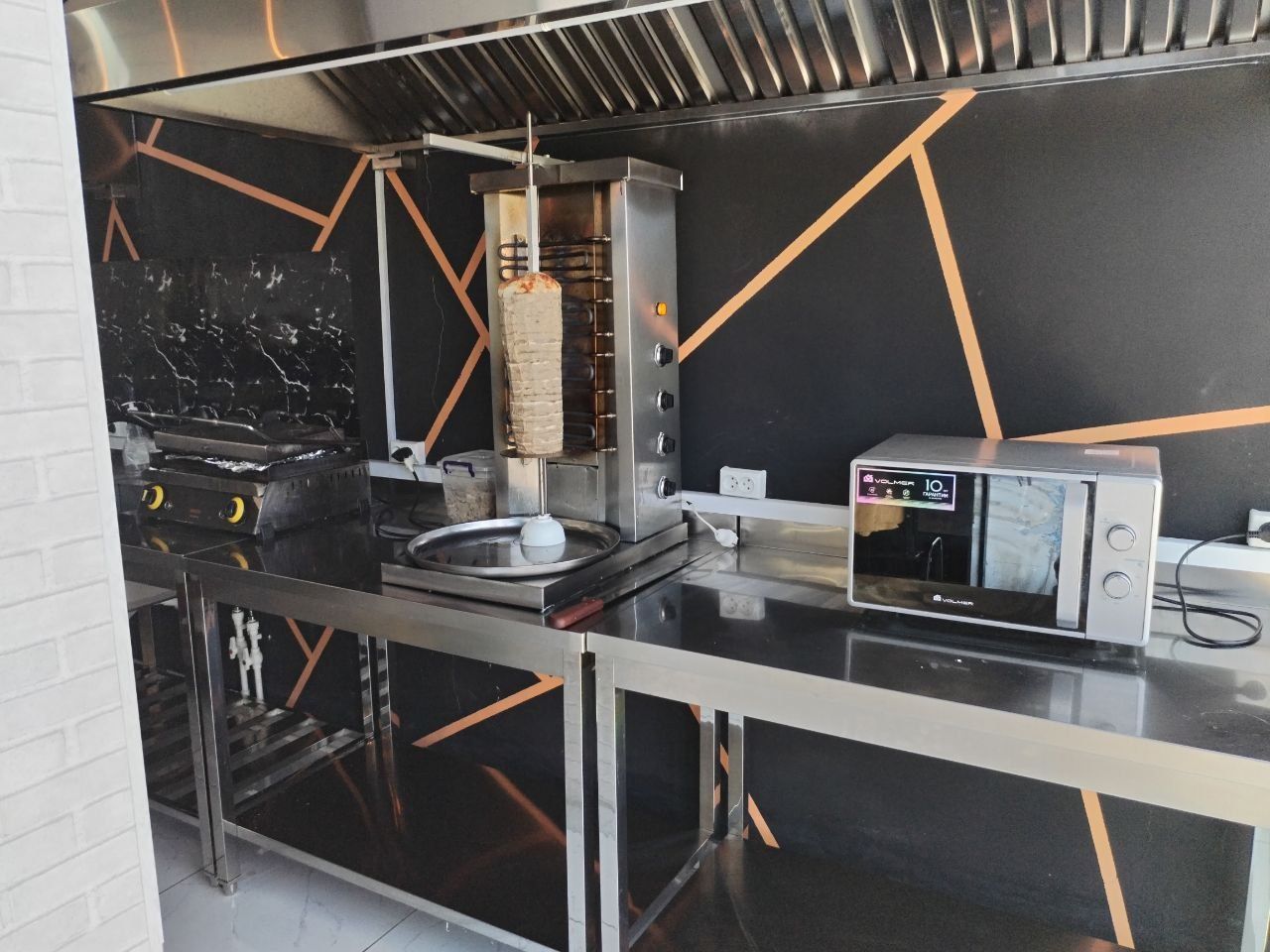 Tayyor beznis fast food kafe sotiladi