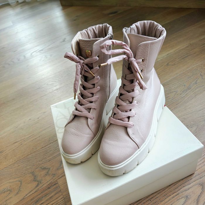 Зимни Боти размер 38