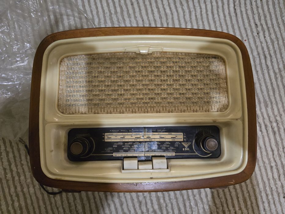 Старо радио,в много добро състояние