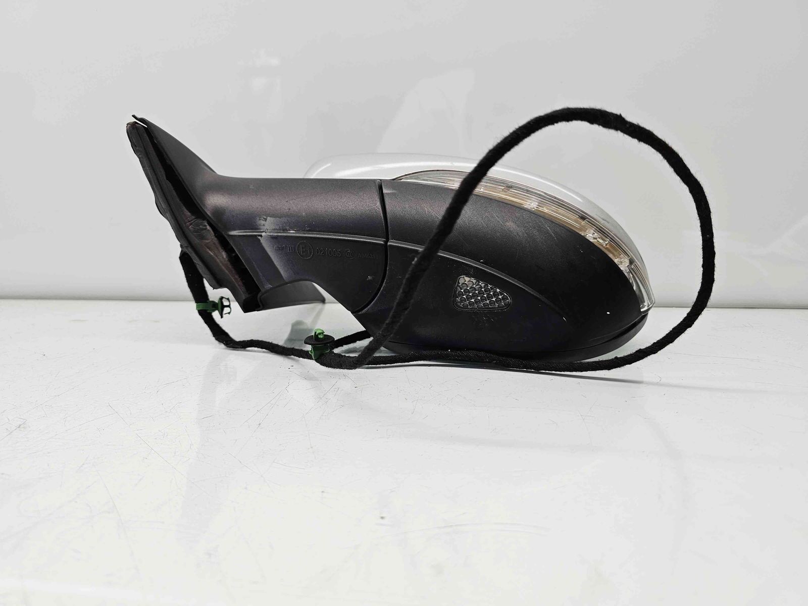 Oglinda stanga Volkswagen Passat B7 (362) [Fabr 2010-2014] LA7W