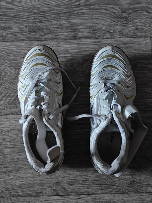 Продаю высотные шиповки для лёгкой атлетике писать в ватсап