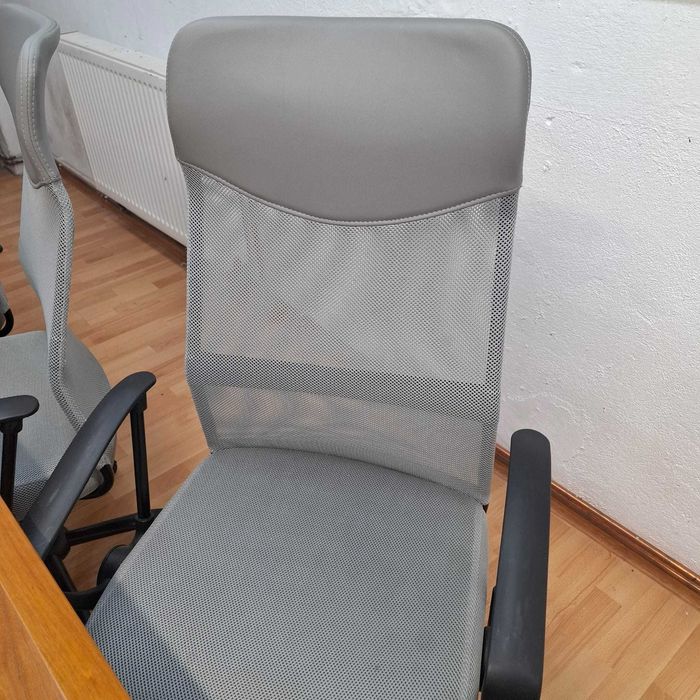 Masa extensibila ARAGON + 8 Scaune Birou