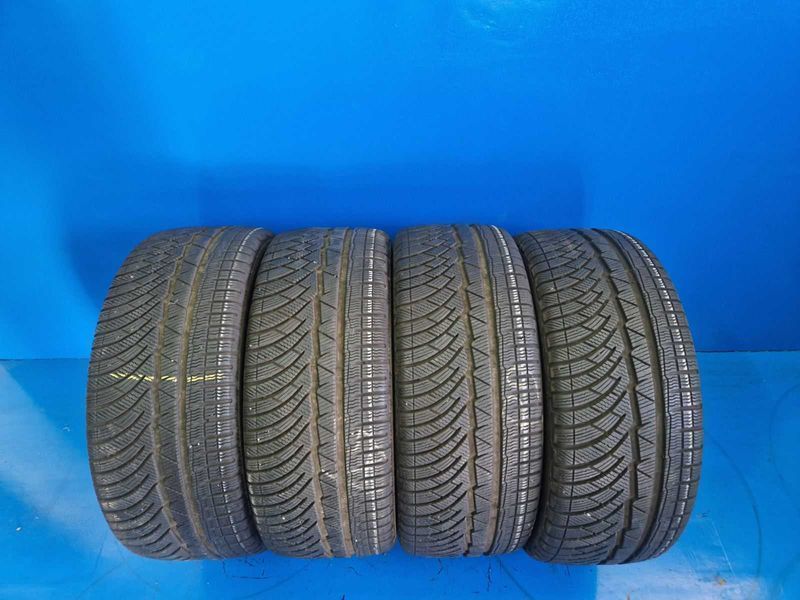4 Michelin R18 225/40
зимни гуми DOT2517