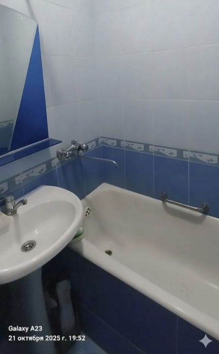 Юнусабад 11 квартал. Продается квартира 2/3/4